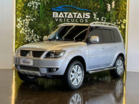 MITSUBISHI PAJERO TR4 2.0 4X4 16V 140CV FLEX 4P AUTOMÁTICO